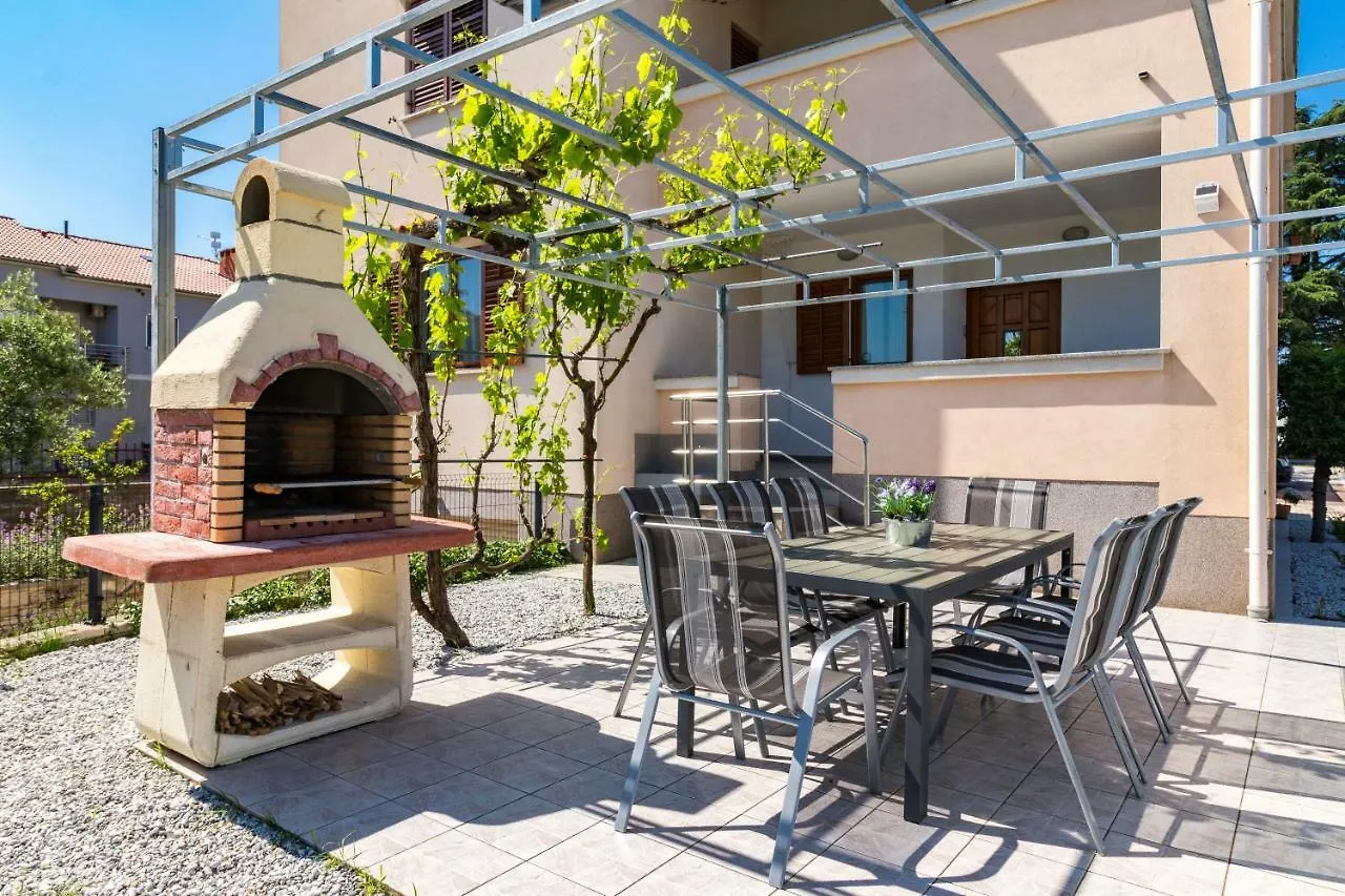 Apartment Anton, Fazana